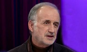 EDMOND TUPJA: Gurë në trastë