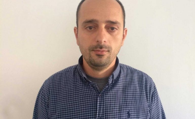 ARBEN SYLEJMANI: Vetëvendosje po ndahet në dysh