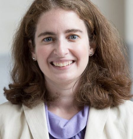 ELIZABETH N. SAUNDERS/ A është Trump një President normal në politikën e jashtme?