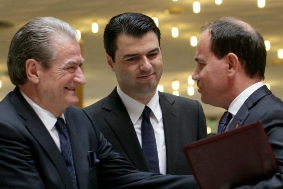VIKTOR MALAJ/ Historia sipas gangsterëve politikë