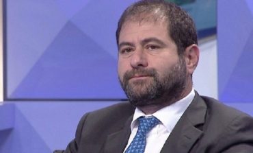 ARMAND SHKULLAKU/ Një “provokacija” që e nxorri zhveshur Edi Ramën