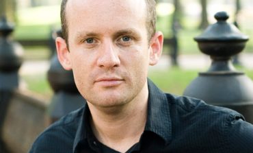 OLIVER BURKEMAN/ Jepini vetes pakëz liri dhe shkëputuni nga lajmet dhe politika