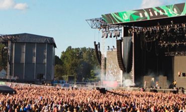 Festivali vetëm me gra, “deri kur burrat të mësojnë të sillen”