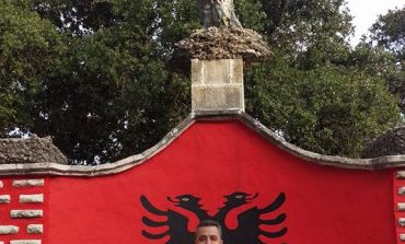 FLAMUR ÇELAJ/ Stregoneria kumbariane
