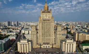 PANDELI PANI/ Rusia kundërpërgjigjet me dëbime diplomatësh