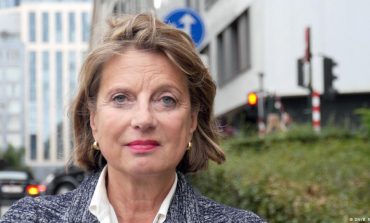 BARBARA WESELA/ Skandali i Facebookut dhe Cambridge Analytica