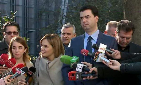 ELTON LEKA/ Përse sulmohet policia edhe kur bën detyrën?