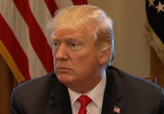 JACOB GRANDSTAFF/ Nga Klinton tek Trump-Kur Presidenti kërkon frymëmarrje, bombardon për zbavitje