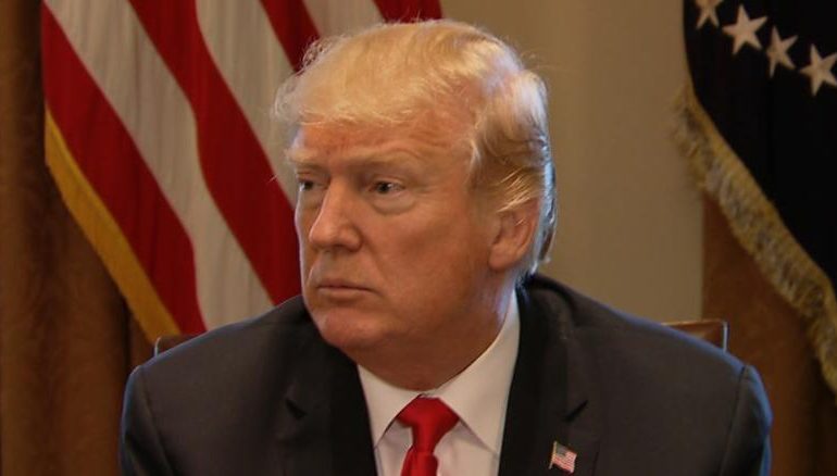 JACOB GRANDSTAFF/ Nga Klinton tek Trump-Kur Presidenti kërkon frymëmarrje, bombardon për zbavitje
