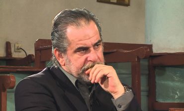 ARTUR ZHEJI/ Opozita po vepron ashtu si nuk duhet, shan ditën dhe pranon negociata natën