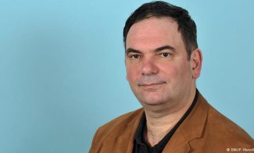 DRAGOSLAV DEDOVIÇ/ Presidenti i përjetshëm i Malit të Zi