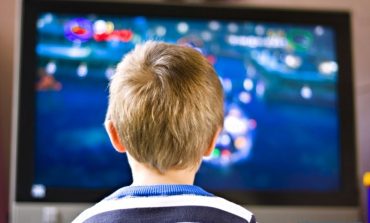 ONEDA KABASHI/ Fëmijët, reklama dhe bota në kornizën e TV, ja alarmi i psikologëve