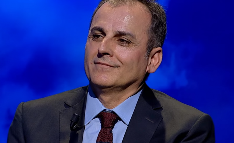 PROF. DR. MYFTAR BARBULLUSHI/ Të jesh gej…
