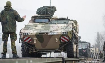 JENS THURAU/ Pse ngurron Gjermania t’iu bashkohet aleatëve në luftë?