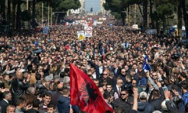 BRIZIDA GJIKONDI/ Protestë, përse dhe për kë?