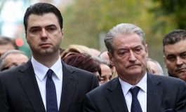 BEDRI ISLAMI/ Kostum i zi qepur me të bardhë