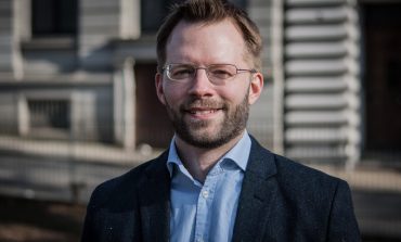 FLORIAN SCHMITZ/ Konflikti Greqi - Maqedoni: Politikë në kufij