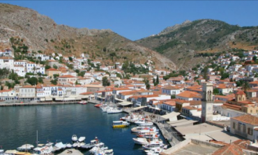 Lotët e Hidrës, në ishullin e shqiptarëve të Greqisë