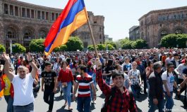 KLEIDA PIRA/ A do të ketë “cunam politik” në Armeni?