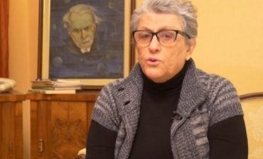 RRËFIMI I VAJZËS/ Lasgush Poradeci tentoi të vriste veten, kur i kërkuan poezi për Enverin