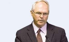 CHRISTOPHER HILL/ Despoti dhe diplomati