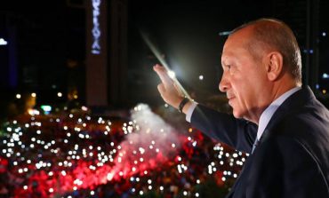 MARCUS TANNER/ Triumfi i Erdogan konsolidon “bllokun Lindor” të ri të burrave autoritarë