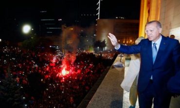 SINAN ULGEN/ Erdogani i Madhërishëm