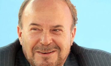 MUSTAFA NANO/ Fatos Nano mes abuzimeve, festave, alkolit, qokave dhe bixhozit