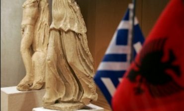 NASHO BAKALLI/ Shqipëria dhe Greqia po-s’po afrohen