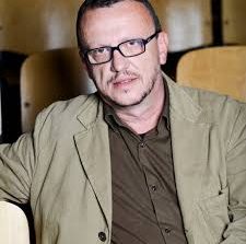 STEFAN ÇAPALIKU/ Mbi artin publik në Shqipëri