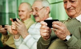 SOPHIA ANKEL/ Të moshuarit kanë varësi nga telefonat njësoj si të rinjtë!