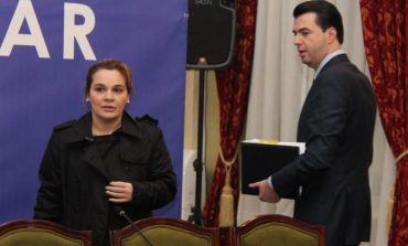 ARMANDO META/ PD-LSI, 365 ditë… gjumë legjislativ!