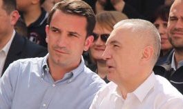 ERION VELIAJ/ Teatri. Skenar i qepur keq, ata që shkatërruan Zogun e Zi dhe sheshin Skënderbej janë po ata sot