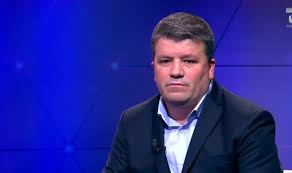 YLLI AGA/ Botërori i të barabartëve