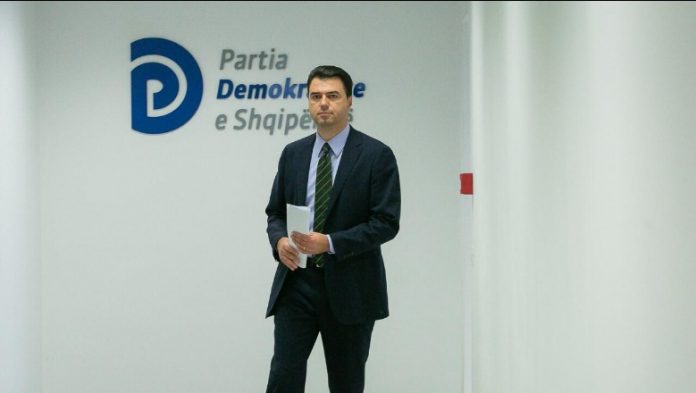 KATERINA SHEHAJ/ Përse Lulzim Basha “mallkon” në gjuhë të huaj vetingun dhe ambasadorët?