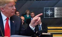 MARC A. THIESSEN/ Donald Trump nuk po e sulmon NATO-n. Po e forcon atë