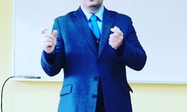 ARIAN GALDINI/ Lideri vdiq. Rroftë mediokriteti dhe kaqolëria