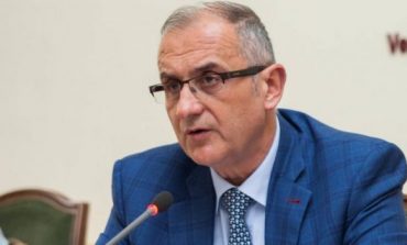 PETRIT VASILI/ Germadhat provinciale, qe qeverisin dhe urrejne Tiranen!!!