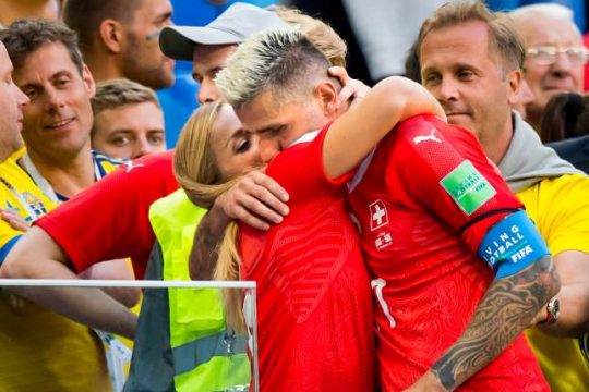 ENVER ROBELLI/ Pa stil, pa respekt dhe me diletantizëm: Funksionarët zviceranë të futbollit përjashtojnë Behramin