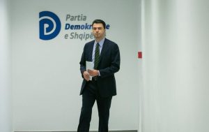 ARTUR AJAZI/ Sikur PD të ishte më shumë demokratike