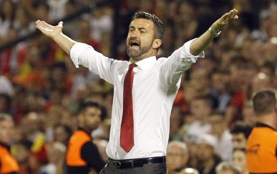 FATJON BAZE/ Panuçi fluturon me presh… nën sqetull