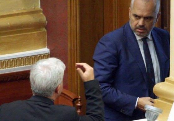ASTRIT PATOZI/ Gara në "përkthimin" e dorëheqjes së Xhafës