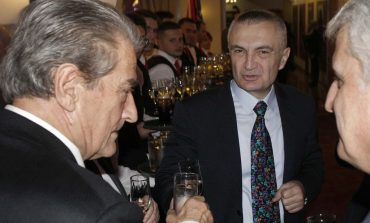 PETRIT BROKAJ/ Po kur të vish në Vlorë, çfarë do thuash për Sali Berishën zoti Meta?