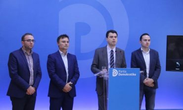 MIÇO NAKO/ Nasi, Zhuka dhe Petrua, dje dhe sot