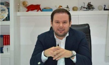 ROBERT TAFAJ/ Një dorëheqje domethënëse si ajo e Ervin Demos…