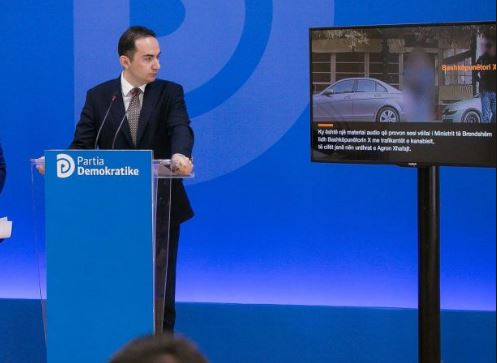 FLOGERT MUÇA/ Komardarja ‘Babale 2’ dhe faktet që e shfryjnë atë