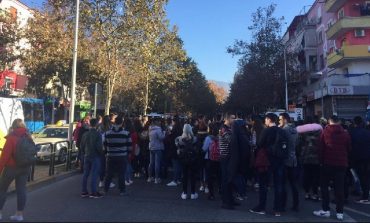 ENDRI KAJSIU/ Protesta, një fyerje për studentët e vërtetë
