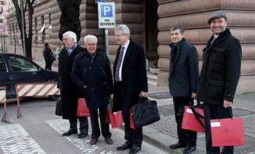 ASTRIT PATOZI/ A mund të jetë Venecia një gondolë shpëtimi për opozitën?