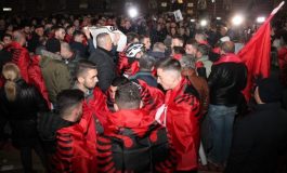 ENDRI KAJSIU/ Kur opozita thotë me zërin e "emigrantëve", atë që se tha dot me zërin e studentëve