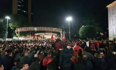 MENTOR KIKIA/ Në Shqipëri duhet të vendoset, së pari, Liria Politike